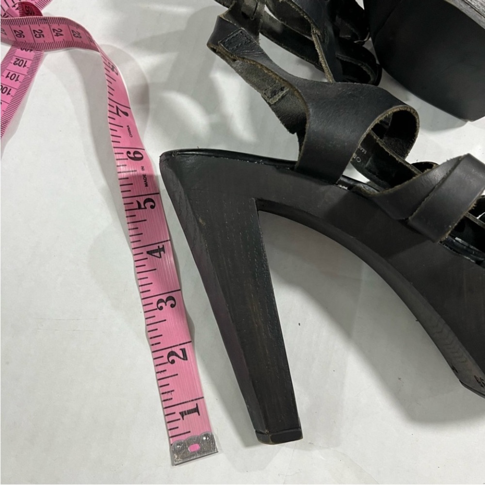 STEVE MADDEN MADE IN ITALY ODETTA LEATHER HEEL - Picture 15 of 16